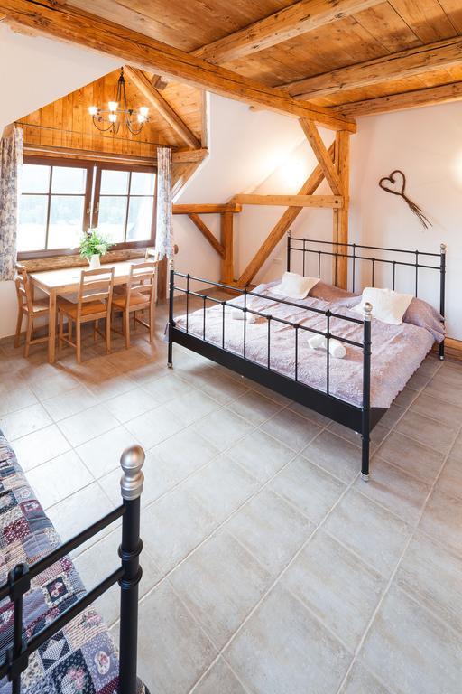 Penzion Na Belisku Březiny Habitación foto